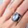 Pierścionki Srebrny pierścionek z kamieniem księżycowym