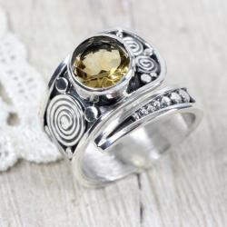 Srebrny,regulowany pierścionek z cytrynem - Pierścionki - Biżuteria