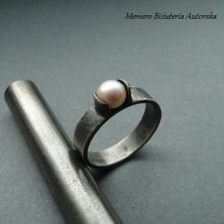 srebro,perła,subtelny - Pierścionki - Biżuteria