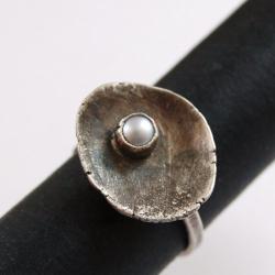 srebrny pierścionek z perła - Pierścionki - Biżuteria