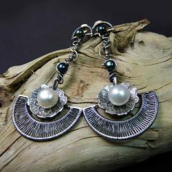 Długie kolczyki z perłą - Kolczyki - Biżuteria