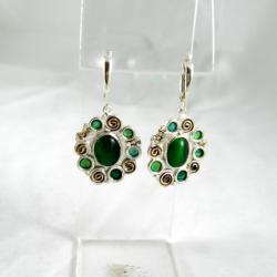 kolczyki srebrne z zielonymi agatami - Kolczyki - Biżuteria
