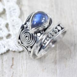 Srebrny pierścionek z kamieniem księżycowym - Pierścionki - Biżuteria