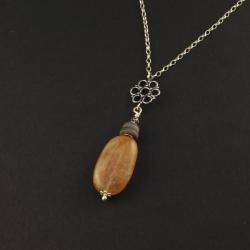 srebrny naszyjnik z kamieniem słonecznym - Naszyjniki - Biżuteria