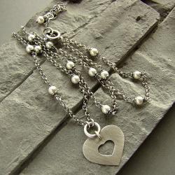 srebrny,romantyczny naszyjnik z perłami,sercem - Naszyjniki - Biżuteria