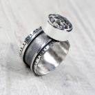 Pierścionki Srebrny,regulowany pierścionek z kryształem górsk