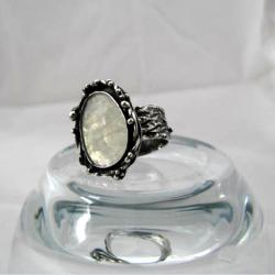 pierścień srebrny z kamieniem księżycowym - Pierścionki - Biżuteria