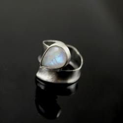 moon,księżyc,pierścionek z kamieniem księżycowym - Pierścionki - Biżuteria
