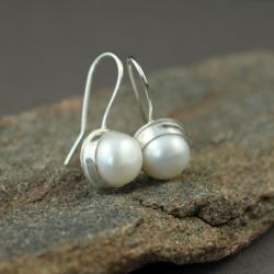 perły,kolczyki z perłami,srebro,klasyka,mini - Kolczyki - Biżuteria