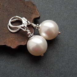 eleganckie kolczyki,perły,srebrne - Kolczyki - Biżuteria