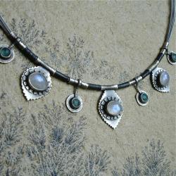 orientalny naszyjnik,kamień księżycowy - Naszyjniki - Biżuteria