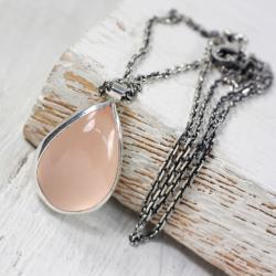 Srebrny naszyjnik z kwarcem różowym - Naszyjniki - Biżuteria